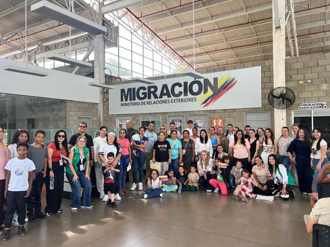 Embajada en Colombia acompaña en Cúcuta exitosa jornada de reunificación familiar de 13 niñas, niños y adolescentes venezolanos